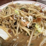 漫々亭 - ジャージャー麺　具沢山　麺は中太