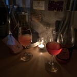 da.b - 最初に飲み物を頼んで、メニューの説明をしに来てくれるまでしばし待機