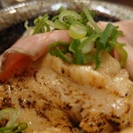 麺屋 七利屋 - 炙りチャーシュー丼