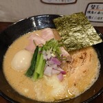 麺屋 七利屋 - 特製濃厚鶏そば