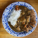 レストラン 花山 - カツカレー（サラダ付）　1100円（税込）