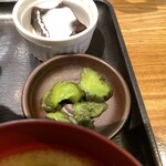 Torifune - 香の物とデザート