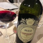 アルティスタ， - ワイン