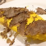 アルティスタ， - トリュフのオムレツ