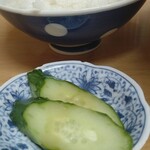 江ちゃんラーメン - 漬物と…♪