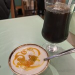シャングリーラ - ★デザート（フルーツ＆ヨーグルト）とアイスコーヒー