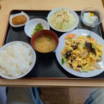 台湾料理 福来順 - 豚肉と玉子と野菜炒めランチ