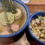 ヨコクラストアハウス - 昆布水つけめん醤油(大) 1,150円