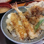 Tendon Tenya - 海老、穴子　天丼アップ♡