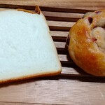 石窯パン工房 こばぱん - 10/24(火)昼パン