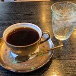 茶房 舞む - 豆から挽いた、雑味の無い一杯