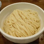 麺処 井の庄 - 中盛り普通の麺
