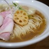 Niboshimania - 料理写真:限定　ゆーたの煮干し雲呑麺