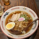Kitakata Ra-Men Kuramachi - 醤油ラーメン