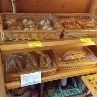 ハーブ・パン工房 麦ばたけ_0