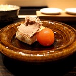 おみ乃 椿 - レバーペースト & トースト + トマトのピクルス