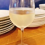 ビストロ カフェ デリ ポキナ369 - 白ワイン