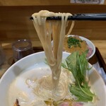 ふく流らーめん 轍 本町本店 - 