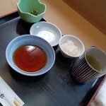 てんぷら天松 日本橋店 - 天つゆと、大根おろし