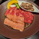 Yakiniku Toraji - 漬込み和牛、カルビ、ロース、豚トロ