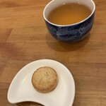 HAO - 枇杷茶とクッキー