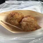 たこ焼きや - おまけ2個もらえました！