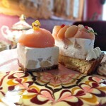 カフェ デ アゲンダ - 桃のレアチーズケーキ