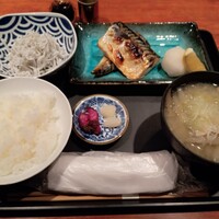 魚坐 - 