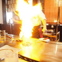ステーキハウス神楽 垂水本店 - フランベします