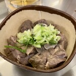 岩田屋酒店 - ホルモン煮