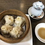 リトル台湾 ご縁 - 特製小籠包　650円