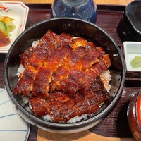 ひつまぶし名古屋備長 ラシック店 - 