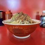 Ramen Jirou Chibaten - 小ラーメン 800円　豚追加 200円　コール：全マシ