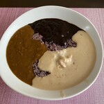 大芝生広場ショップ - 料理写真:3大怪獣カレクックのあいがけversion٩( ᐛ )و