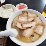 会津喜多方ラーメン　坂内 - 全体図。