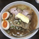 Ajishichi - 特製味噌ラーメン、トッピングバター(半分)