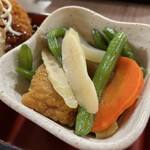 定食のむさしの - おまかせ定食の副菜 いんげんの煮物