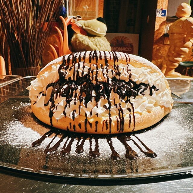 CAFE RESTAURANT GARAGE photo 2