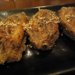 旬鮮炭火焼 獺祭 - 手羽先アップ