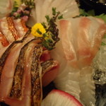 旬鮮炭火焼 獺祭 - 刺身アップ