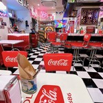 PENNY'S DINER - 