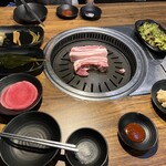 ヨプの王豚塩焼 熟成肉専門店 - 熟成サムギョプサルセット