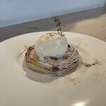 レストラン agenn - アップルパイ アイス添え 平焼きオープン