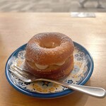Momonga Kohi - ふわふわベイクドドーナツ