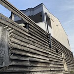 天気輪の柱 - こんなところに看板あるの初めて知った。