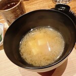温石 - 豆腐のお味噌汁