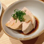 温石 - お酒を呑んでいる方には鮟肝がつきます。フワフワな仕上がり。まるでレアチーズケーキです