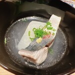 温石 - 焼津で揚がったこの胡麻鯖は真鯖を超えた