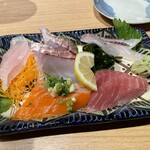 魚屋直営地魚食堂 魚まる - 