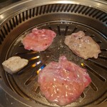 Yakiniku Kyouraku - 